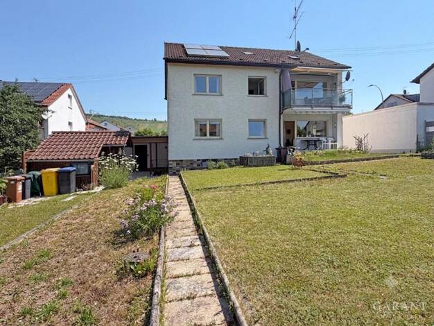 Mehrfamilienhaus zum Kauf 650.000 € 9 Zimmer 185 m² 698 m² Grundstück Großheppach Weinstadt 71384