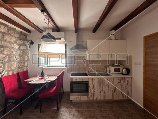 Haus zum Kauf 345.000 € 4 Zimmer 105 m² Ston