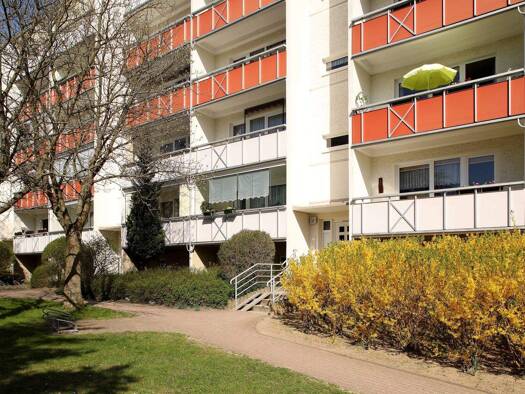 Wohnung zur Miete 371 € 3 Zimmer 62,9 m² 1. Geschoss Koszaliner Str. 31 Oststadt Neubrandenburg 17036