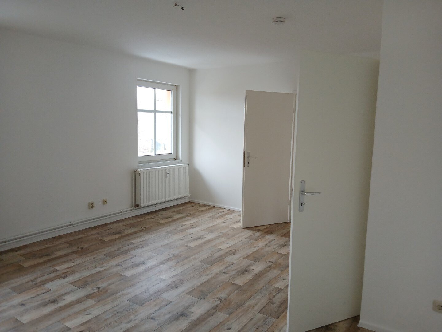 Wohnung zur Miete 416 € 2 Zimmer 64 m²<br/>Wohnfläche 1.<br/>Geschoss ab sofort<br/>Verfügbarkeit Altranft Bad Freienwalde (Oder) 16259