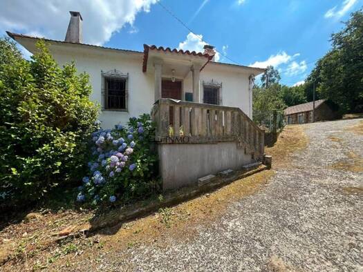 Villa zum Kauf 115.000 € 4 Zimmer 270 m² 535 m² Grundstück Forcarei 36569