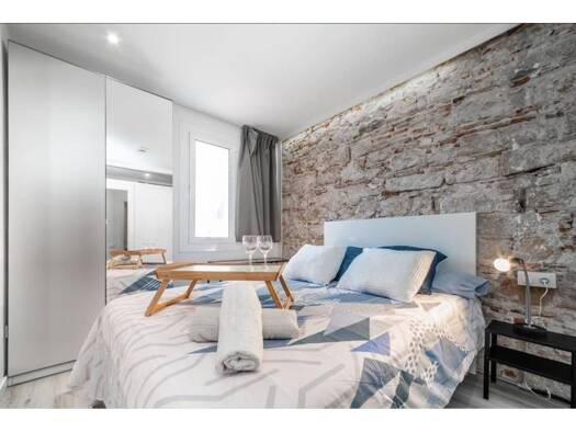 Wohnung zur Miete 2.000 € 2 Zimmer Barcelona 08000
