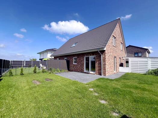 Doppelhaushälfte zur Miete 1.370 € 5,5 Zimmer 135 m² 300 m² Grundstück Drochtersen Drochtersen 21706