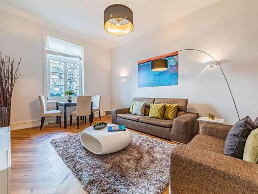 Wohnung zur Miete Wohnen auf Zeit 2.700 € 3 Zimmer 90 m² frei ab 01.03.2026 Nordend-West Frankfurt am Main 60318