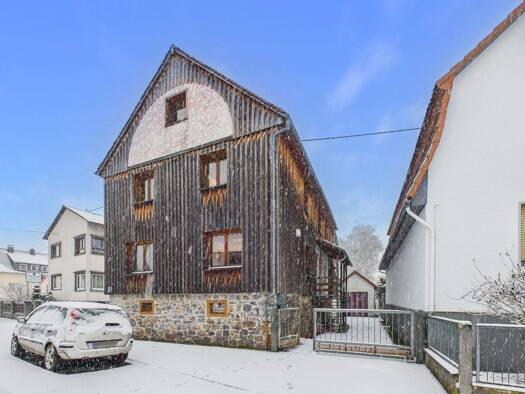 Einfamilienhaus zum Kauf 299.000 € 10 Zimmer 270 m² 729 m² Grundstück Eichelsdorf Nidda 63667