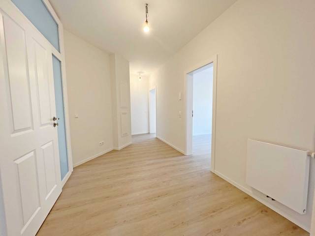 Wohnung zur Miete 700 € 3 Zimmer 82 m²<br/>Wohnfläche ab sofort<br/>Verfügbarkeit Möhringerstr Heslach Stuttgart 70199