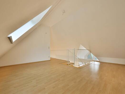 Maisonette zur Miete 1.140 € 2,5 Zimmer 79 m² Geschoss 3/4 frei ab 01.05.2026 Stockbauerstraße 6 Neuröthenbach Nürnberg 90449