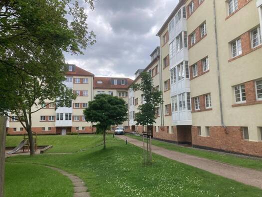 Wohnung zur Miete 395 € 2 Zimmer 45 m² 1. Geschoss frei ab sofort Grubenstraße 12 Ilversgehofen Erfurt 99086