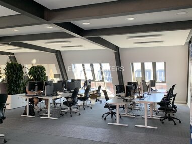 Büro-/Praxisfläche zur Miete 33,50 € 1.175 m² Bürofläche teilbar ab 291 m² Friedrichshain Berlin 10245