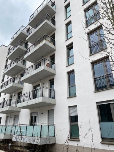 Wohnung zur Miete 780 € 1 Zimmer 43,5 m² 4. Geschoss frei ab sofort Klingholzstraße 8 Hauptbahnhof Wiesbaden 65189