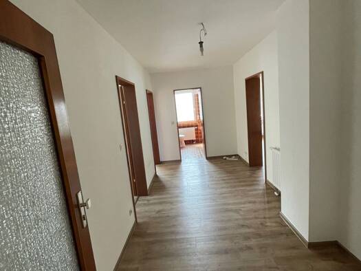 Wohnung zur Miete 655 € 3,5 Zimmer 95 m² Geschoss 1/1 frei ab sofort Bittelbronn Möckmühl 74219