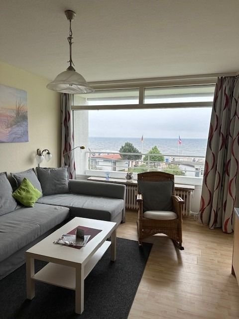 Wohnung zum Kauf 199.000 € 2 Zimmer 42 m²<br/>Wohnfläche 3.<br/>Geschoss Seestraße 47 Dahme Dahme 23747