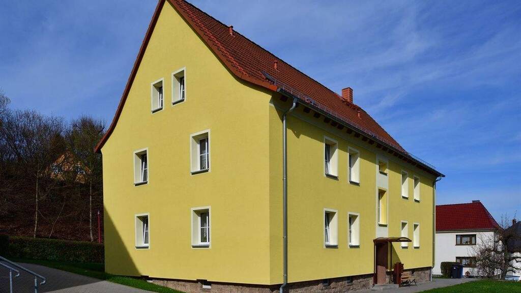 Wohnung zur Miete 462 € 3 Zimmer 66 m² 1. Geschoss frei ab 01.06.2026 Alte Oelsnitzer Str. 1a Hohndorf 09394