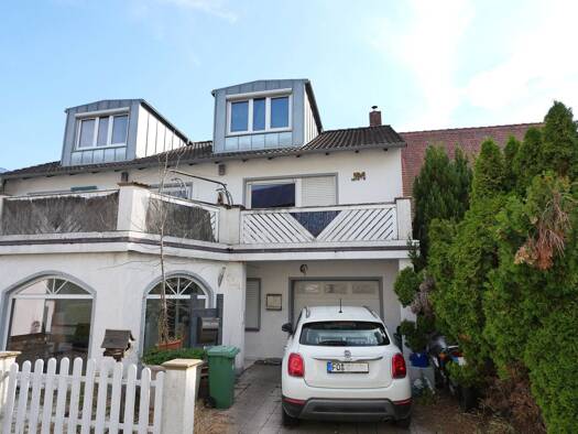 Haus zum Kauf 370.000 € 5 Zimmer 144 m² 232 m² Grundstück frei ab sofort Burk Forchheim 91301