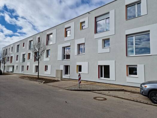 Terrassenwohnung zur Miete 940 € 2,5 Zimmer 72,5 m² Geschoss EG/3 frei ab sofort Kriegshaber Augsburg 86156