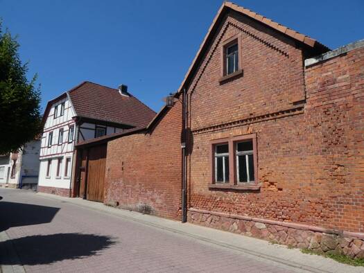 Bauernhaus zum Kauf 680.000 € 13 Zimmer 260 m² 1.000 m² Grundstück Großwallstadt 63868