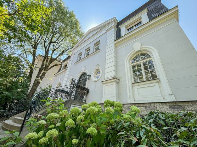 Haus zur Miete 6.064 € 10 Zimmer 517,4 m² Hietzing 1130