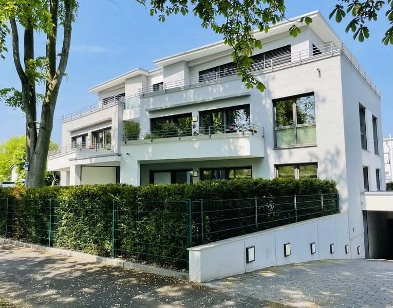 Wohnung zur Miete 600 € 3 Zimmer 92 m²<br/>Wohnfläche Wendelstadtallee 3 Rüngsdorf Bonn 53179