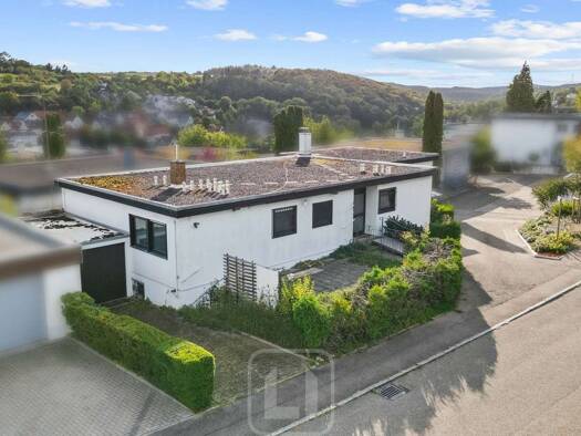 Einfamilienhaus zum Kauf 449.000 € 8 Zimmer 215,7 m² 476 m² Grundstück Aurich Vaihingen an der Enz 71665