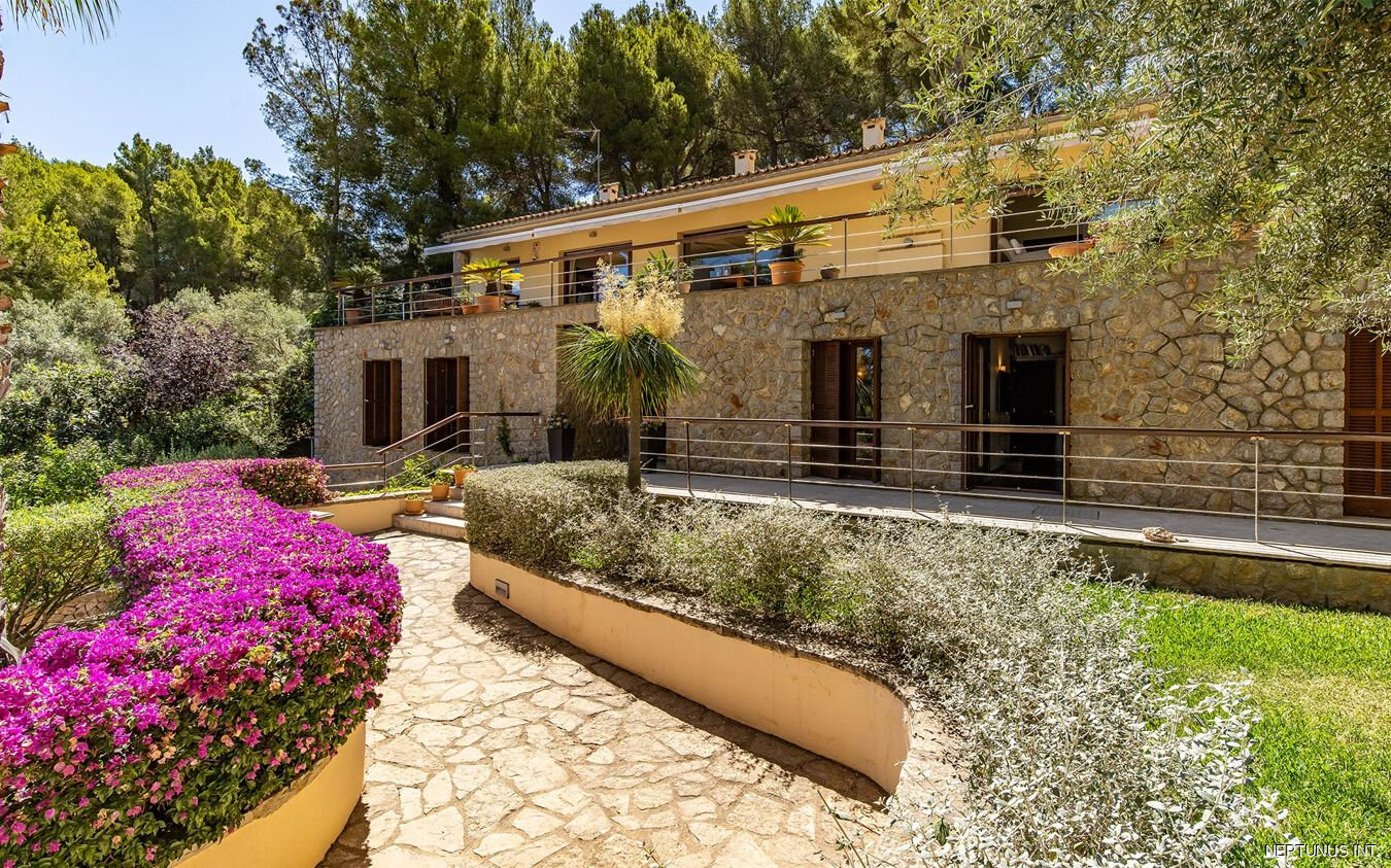 Villa zum Kauf 3.190.000 € 5 Zimmer 467 m²<br/>Wohnfläche 2.201 m²<br/>Grundstück Palma De Mallorca 07013