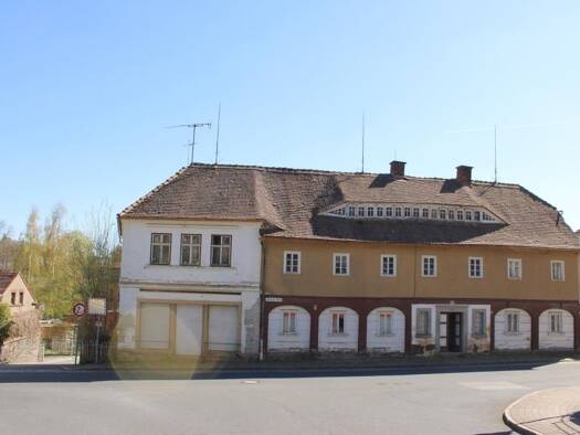 Mehrfamilienhaus zum Kauf provisionsfrei als Kapitalanlage geeignet 30.000 € 19 Zimmer 440 m² 870 m² Grundstück Seifhennersdorf 02782