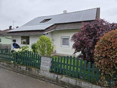 Einfamilienhaus zum Kauf 250.000 € 6 Zimmer 120 m² 500 m² Grundstück frei ab 12.06.2025 Oberwinkling Niederwinkling 94559