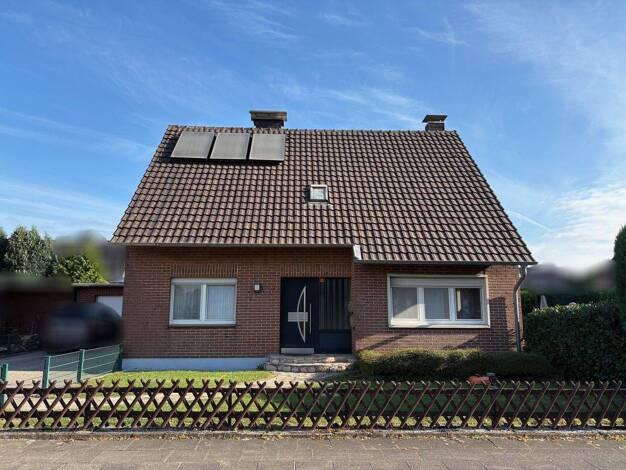 Einfamilienhaus zum Kauf 329.000 € 6 Zimmer 119,7 m² 831 m² Grundstück Wallach Rheinberg 47495