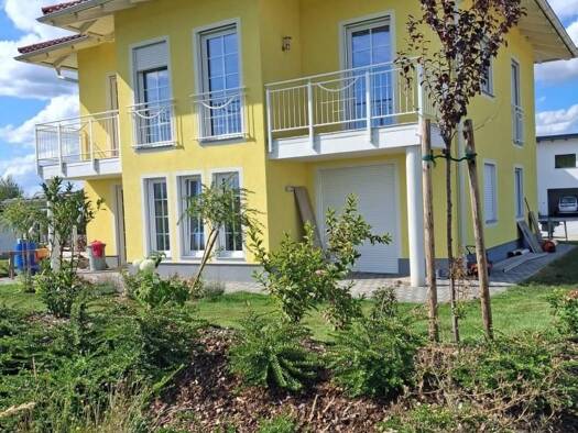 Einfamilienhaus zur Miete - Erstbezug 1.163 € 5 Zimmer 137 m² 791 m² Grundstück frei ab 01.11.2026 Mauerkirchen 5270