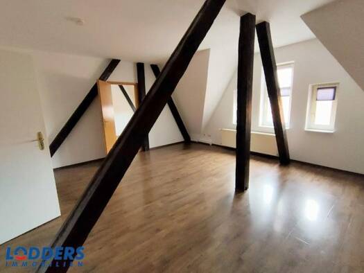 Wohnung zur Miete 540 € 3 Zimmer 90,9 m² 2. Geschoss Stendal Stendal 39576