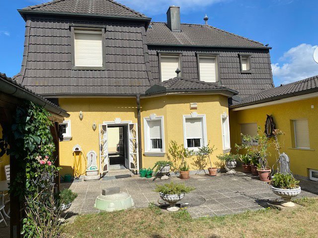 Einfamilienhaus zum Kauf 1.490.000 € 6 Zimmer 190 m²<br/>Wohnfläche 956 m²<br/>Grundstück ab sofort<br/>Verfügbarkeit Bockfließerstrasse Deutsch-Wagram 2232