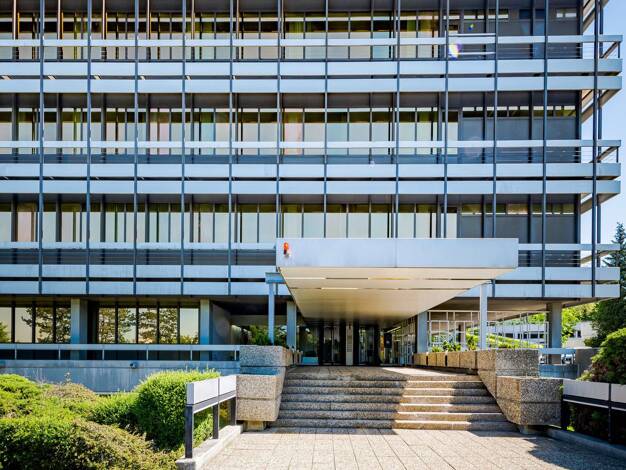 Bürogebäude zur Miete provisionsfrei 11,50 € 1.384 m² Bürofläche Abraham-Lincoln-Straße 34 Wiesbaden Wiesbaden 65189