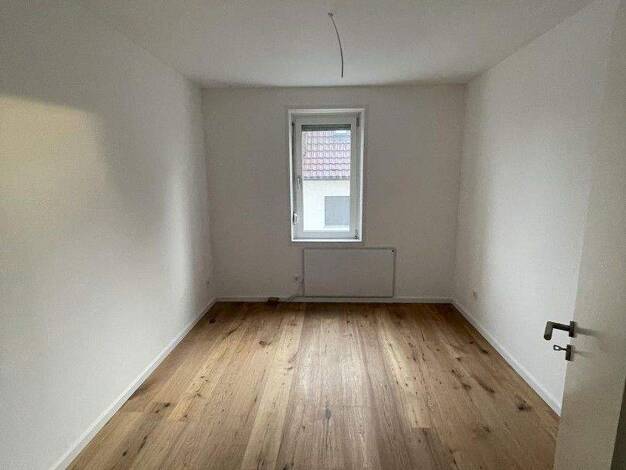Wohnung zur Miete 1.077 € 2 Zimmer 55 m² 1. Geschoss Zabergäustr. 97 Zuffenhausen Stuttgart 70435