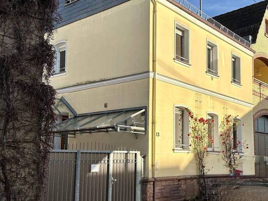 Einfamilienhaus zum Kauf 525.000 € 5,5 Zimmer 122 m² 307 m² Grundstück frei ab sofort Schierstein Wiesbaden 65201