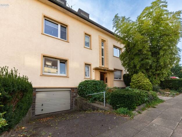 Mehrfamilienhaus zum Kauf 459.000 € 10 Zimmer 256 m² 651 m² Grundstück Bergerhausen Essen 45136