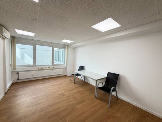 Einzelbüro zur Miete provisionsfrei 299 € 1 Zimmer 21,4 m² Bürofläche Otto-Brenner-Straße 8 a Willich Willich 47877