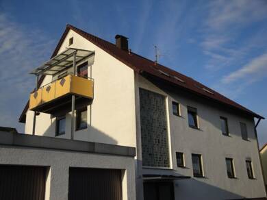 Wohnung zur Miete 780 € 3,5 Zimmer 98 m² 2. Geschoss Eichenstraße 12 Poxdorf 91099