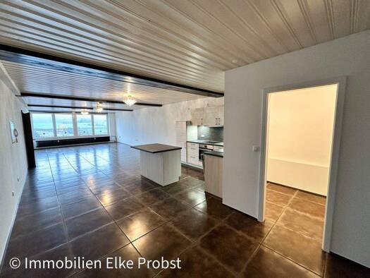 Penthouse zur Miete 650 € 2 Zimmer 160 m² 3. Geschoss frei ab sofort Waldmünchen 93449