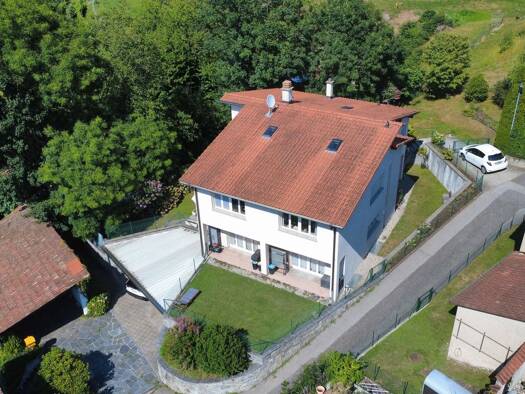 Villa zum Kauf 1.900.000 € 8,5 Zimmer 240 m² 1.760 m² Grundstück frei ab sofort Capriasca 6947