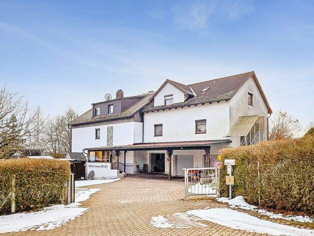 Mehrfamilienhaus zum Kauf 234.900 € 13 Zimmer 386,7 m² 1.465 m² Grundstück Steinmühle Mitterteich 95666