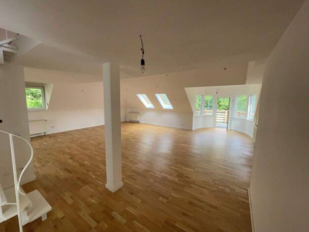 Maisonette zur Miete 1.450 € 4,5 Zimmer 193 m² 1. Geschoss Bergstraße 16 Carlsberg 67316