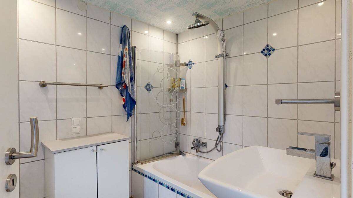 Property thumbnail 7