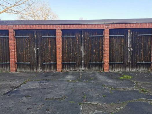 Stellplatz zur Miete provisionsfrei 50 € Glüsinger Weg 8 Lauenburg , Elbe 21481