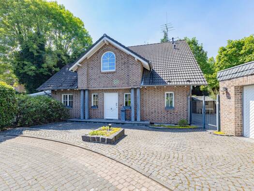 Einfamilienhaus zum Kauf 1.750.000 € 5,5 Zimmer 219 m² 625 m² Grundstück frei ab sofort Ludenberg Stadtbezirk 7 40629
