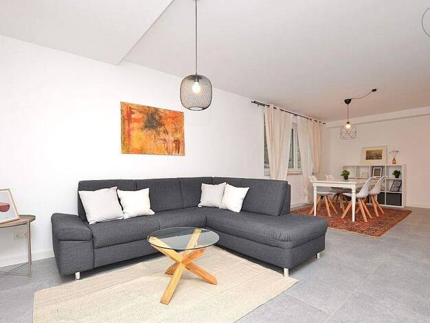 Wohnung zur Miete 1.215 € 2 Zimmer 60 m² EG frei ab 01.02.2026 Gerbrunn 97218