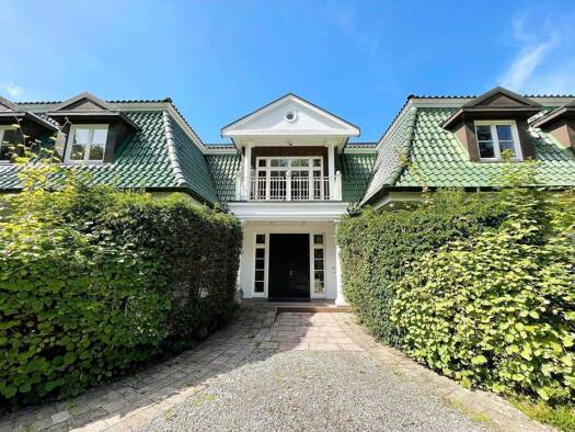 Villa zum Kauf 4.900.000 € 11 Zimmer 841 m² 5.908 m² Grundstück frei ab sofort Wohldorf-Ohlstedt Hamburg 22397