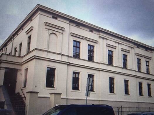 Wohnung zur Miete 780 € 3 Zimmer 99,9 m² frei ab 01.10.2026 Luisenstraße 6 Innenstadt Mitte 06108