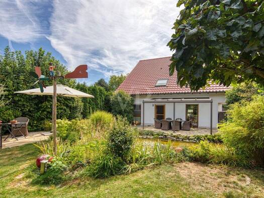Einfamilienhaus zum Kauf 637.000 € 7 Zimmer 225,6 m² 636 m² Grundstück Euenheim Euskirchen 53881