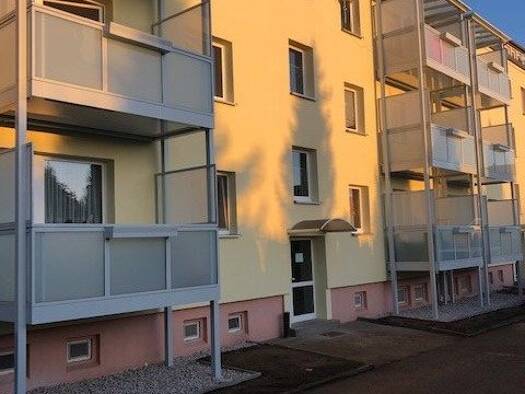 Wohnung zur Miete 300 € 2 Zimmer 50 m² frei ab sofort Großbardau Grimma 04668