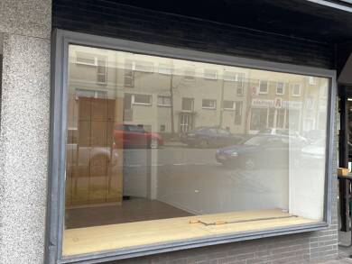 Laden zur Miete provisionsfrei 300 € 30 m² Verkaufsfläche Essenberger Str. 216 Neuenkamp Duisburg 47059