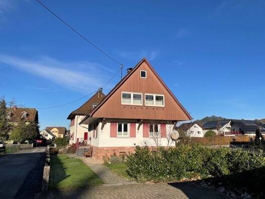 Einfamilienhaus zum Kauf 427.000 € 4 Zimmer 97,1 m² 650 m² Grundstück frei ab sofort Ortsgebiet Kappelrodeck 77876